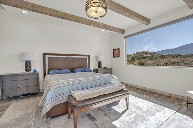 14 Montana Del Sol, Placitas, NM 87043