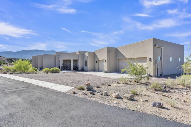 14 Montana Del Sol, Placitas, NM 87043