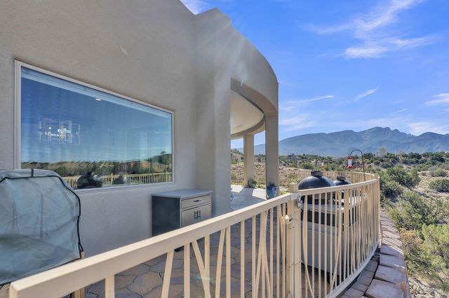 14 Montana Del Sol, Placitas, NM 87043