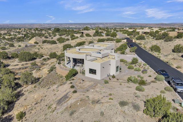14 Montana Del Sol, Placitas, NM 87043