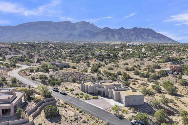 14 Montana Del Sol, Placitas, NM 87043