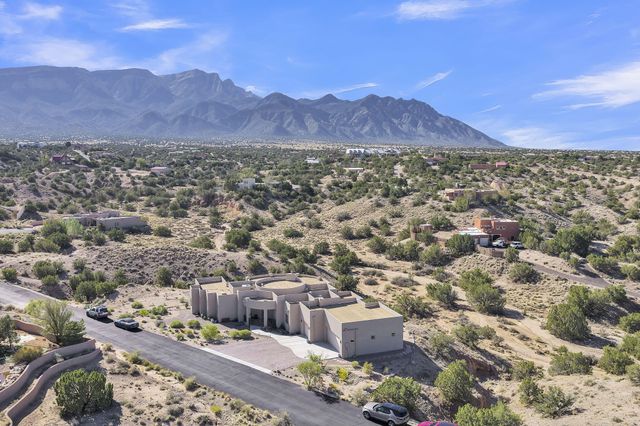 14 Montana Del Sol, Placitas, NM 87043