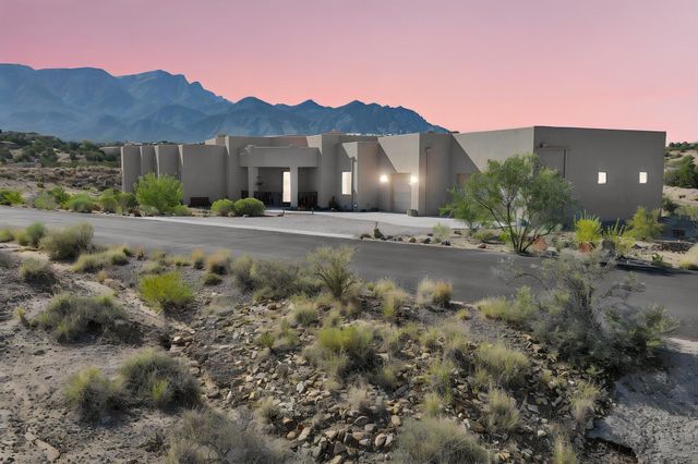 14 Montana Del Sol, Placitas, NM 87043