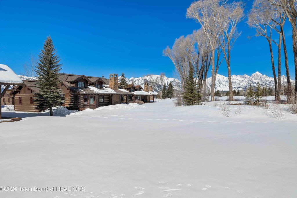 5910 N CONEFLOWER Drive 30, Jackson, WY 83001