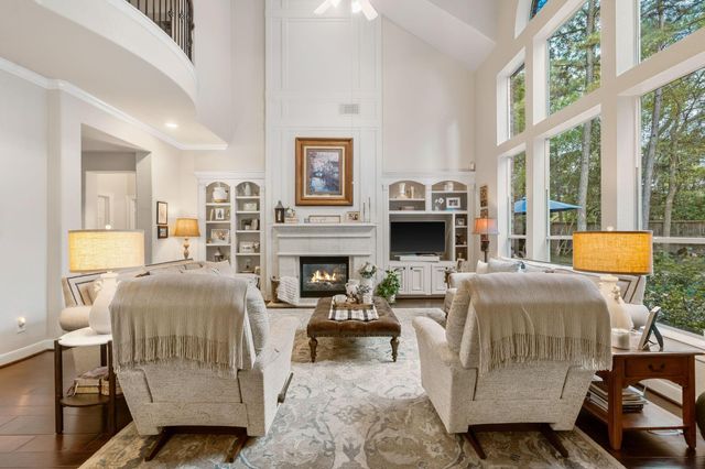 27 Wooded Path Place, The Woodlands, TX 77382