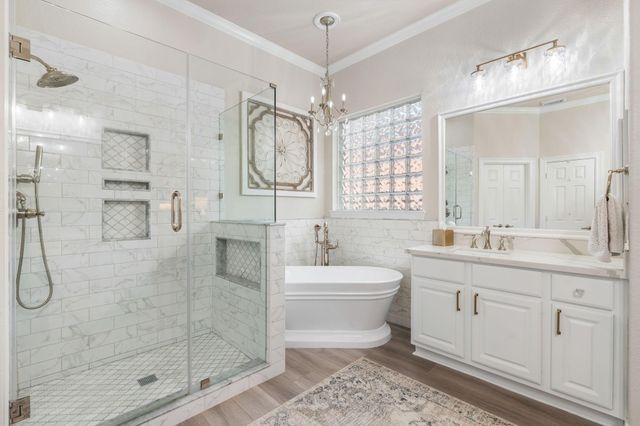 27 Wooded Path Place, The Woodlands, TX 77382