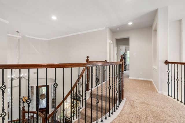 27 Wooded Path Place, The Woodlands, TX 77382