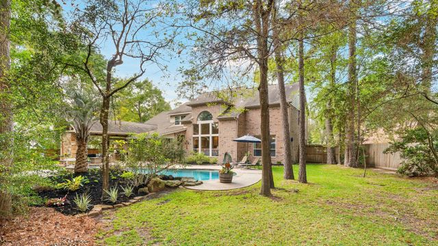 27 Wooded Path Place, The Woodlands, TX 77382
