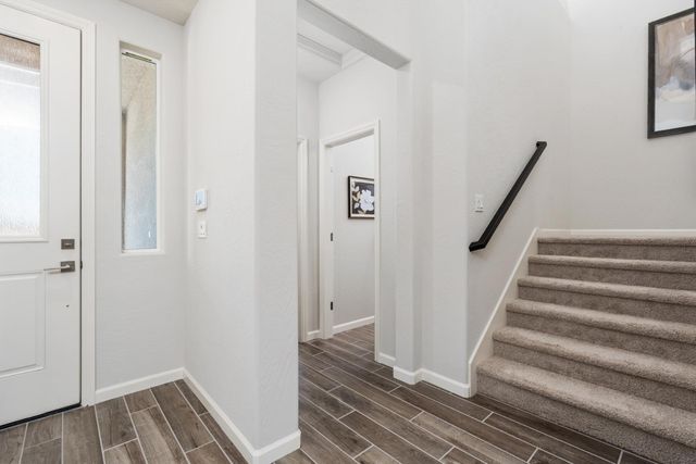 2442 N Harken Way, Clovis, CA 93619