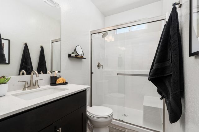 2442 N Harken Way, Clovis, CA 93619