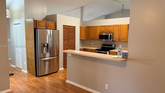 11540 NW 27th Ct -, Plantation, FL 33323