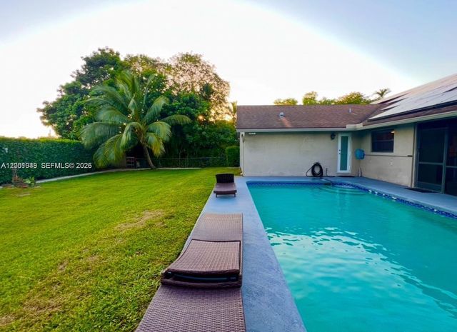 11540 NW 27th Ct -, Plantation, FL 33323