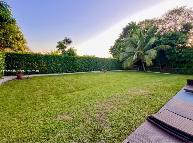 11540 NW 27th Ct -, Plantation, FL 33323