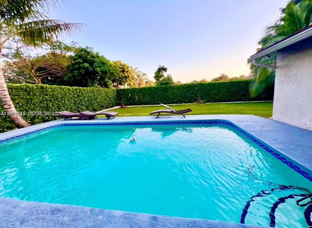 11540 NW 27th Ct -, Plantation, FL 33323