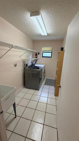 11540 NW 27th Ct -, Plantation, FL 33323