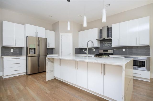 406 E Side Avenue SE, Atlanta, GA 30316