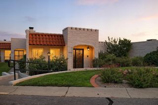 1455 WAGON TRAIN Drive SE, Albuquerque, NM 87123