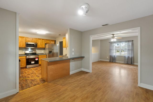 511 Westover Dr., Hattiesburg, MS 39402