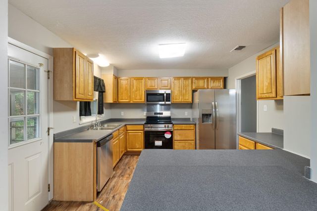 511 Westover Dr., Hattiesburg, MS 39402