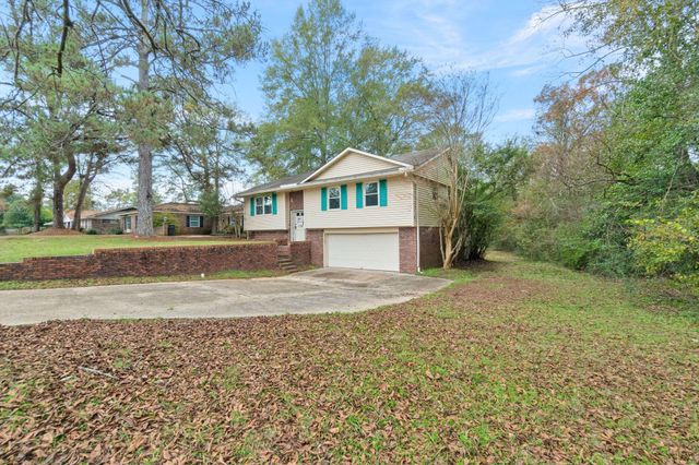 511 Westover Dr., Hattiesburg, MS 39402