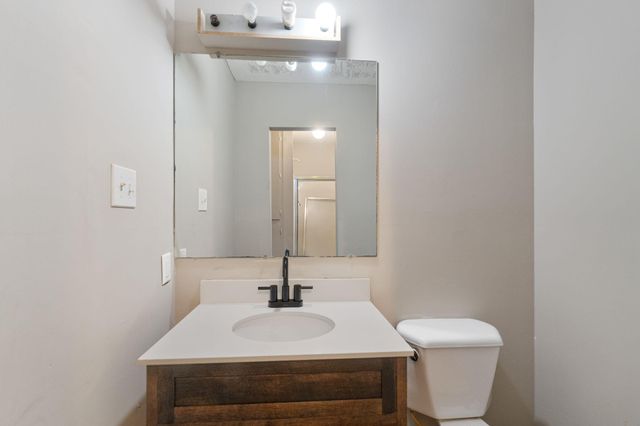 511 Westover Dr., Hattiesburg, MS 39402