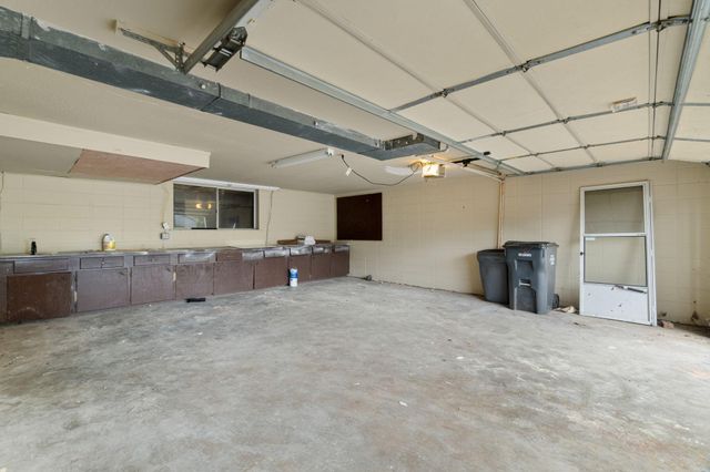 511 Westover Dr., Hattiesburg, MS 39402