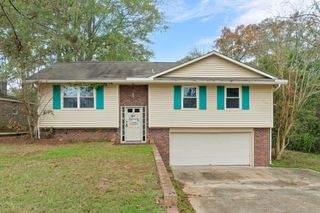 511 Westover Dr., Hattiesburg, MS 39402