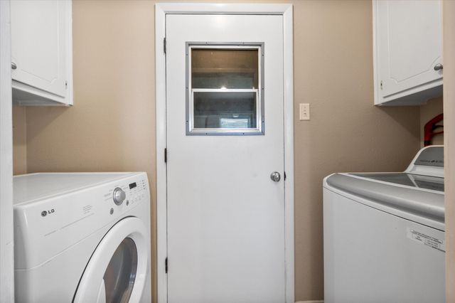 212 S Heights Drive, Crowley, TX 76036