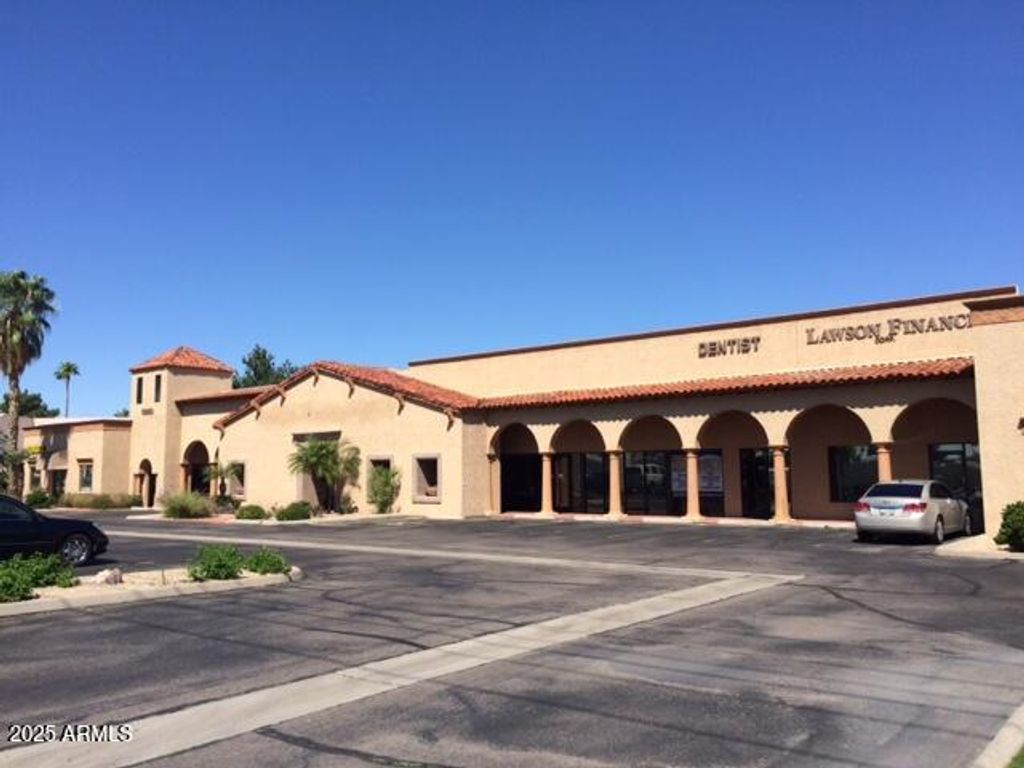 10220 W BELL Road, Sun City, AZ 85351 — photo 2