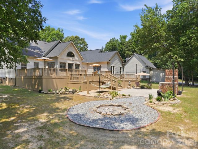 5865 Faith Road, Salisbury, NC 28146