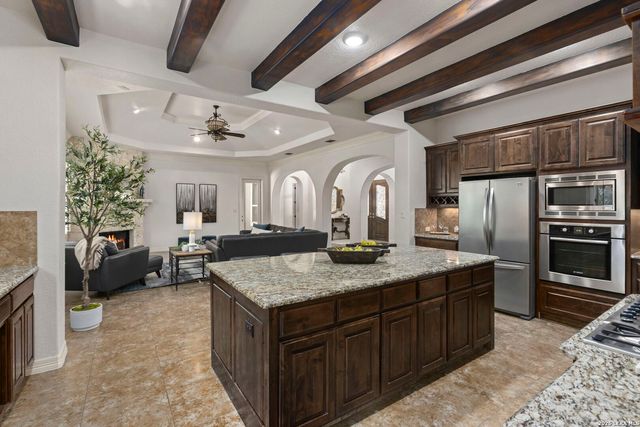 1410 MELANIE CIR, San Antonio, TX 78258