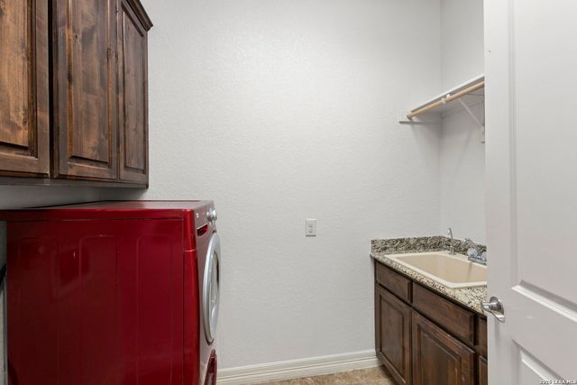 1410 MELANIE CIR, San Antonio, TX 78258