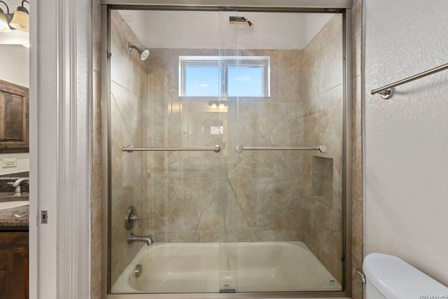1410 MELANIE CIR, San Antonio, TX 78258