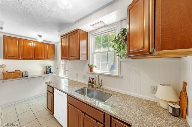 3854 Bethany Road, University Heights, OH 44118