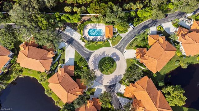 1265 Egrets LNDG 201, Naples, FL 34108