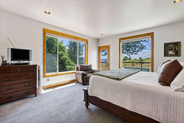 23418 E Broken Lance Ln, Liberty Lake, WA 99019