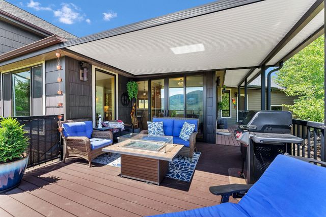 23418 E Broken Lance Ln, Liberty Lake, WA 99019