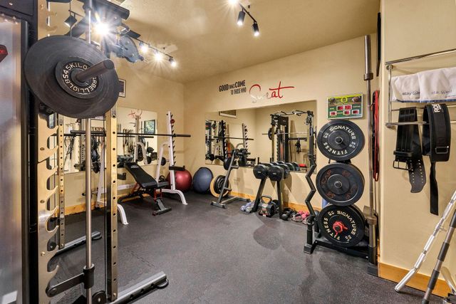 23418 E Broken Lance Ln, Liberty Lake, WA 99019