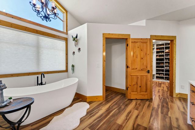 23418 E Broken Lance Ln, Liberty Lake, WA 99019