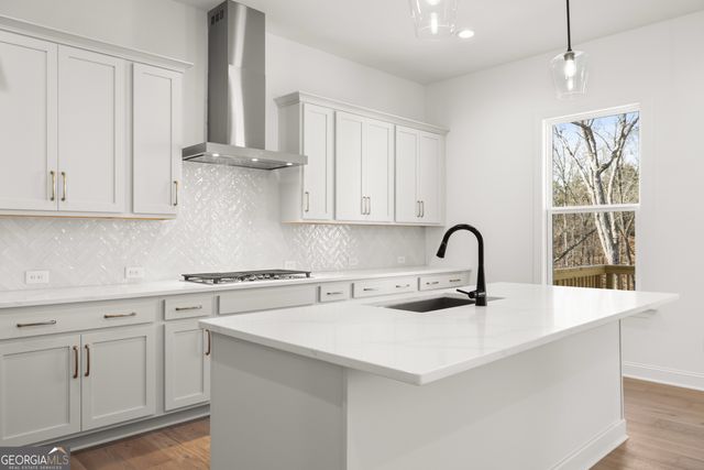 239 East Harbor Drive, Dawsonville, GA 30534