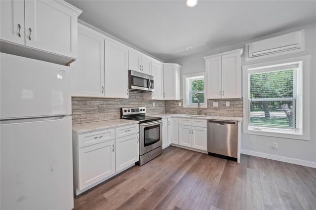 6956 Fm 36 S, Quinlan, TX 75474