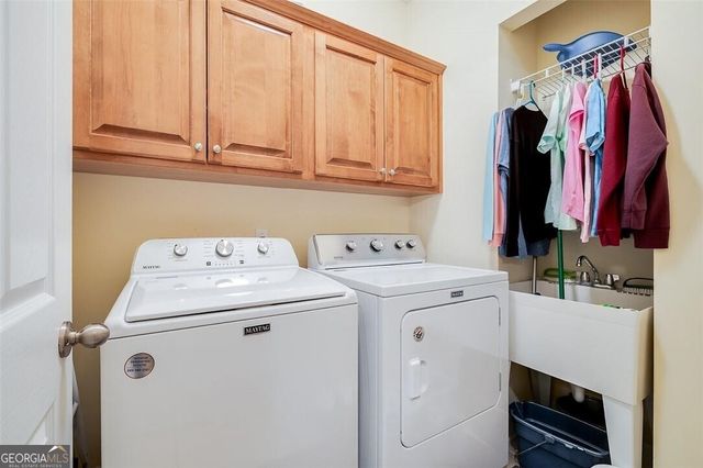 213 English Oak Drive, Rincon, GA 31326