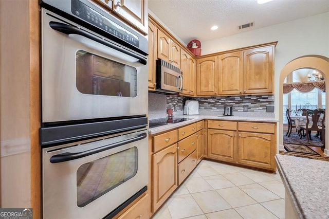 213 English Oak Drive, Rincon, GA 31326