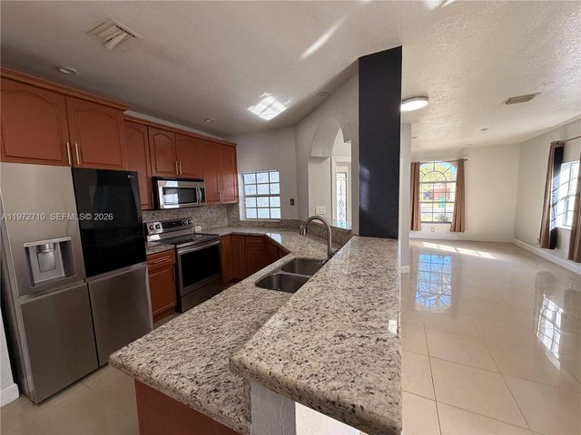 2804 NW 7th Ct 2804, Fort Lauderdale, FL 33311