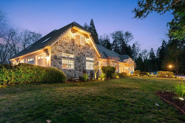 12540 Beaver Dr, Grass Valley, CA 95945