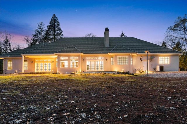 12540 Beaver Dr, Grass Valley, CA 95945