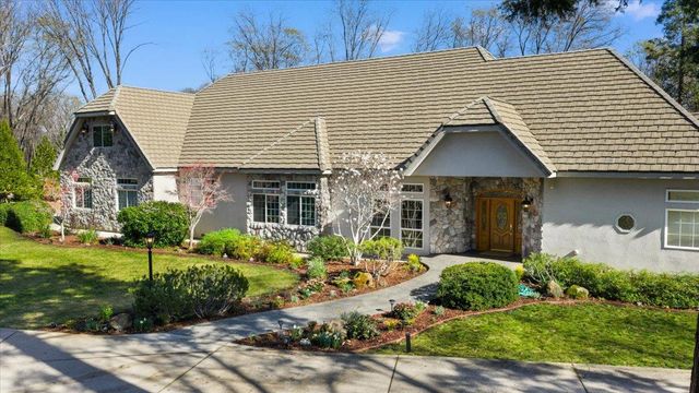 12540 Beaver Dr, Grass Valley, CA 95945