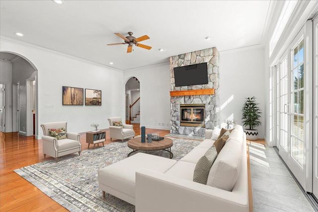 12540 Beaver Dr, Grass Valley, CA 95945