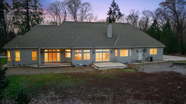 12540 Beaver Dr, Grass Valley, CA 95945