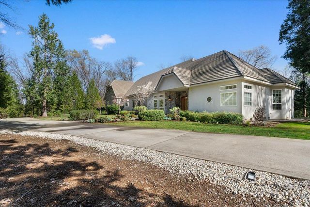 12540 Beaver Dr, Grass Valley, CA 95945